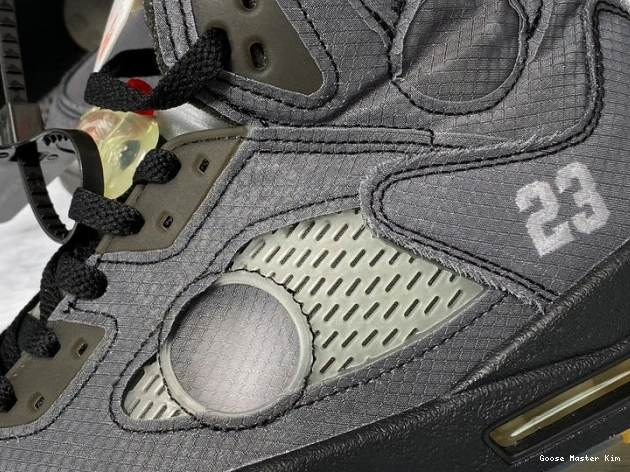 Off-White Air CT8480-001 x Black Jordan 5 0520